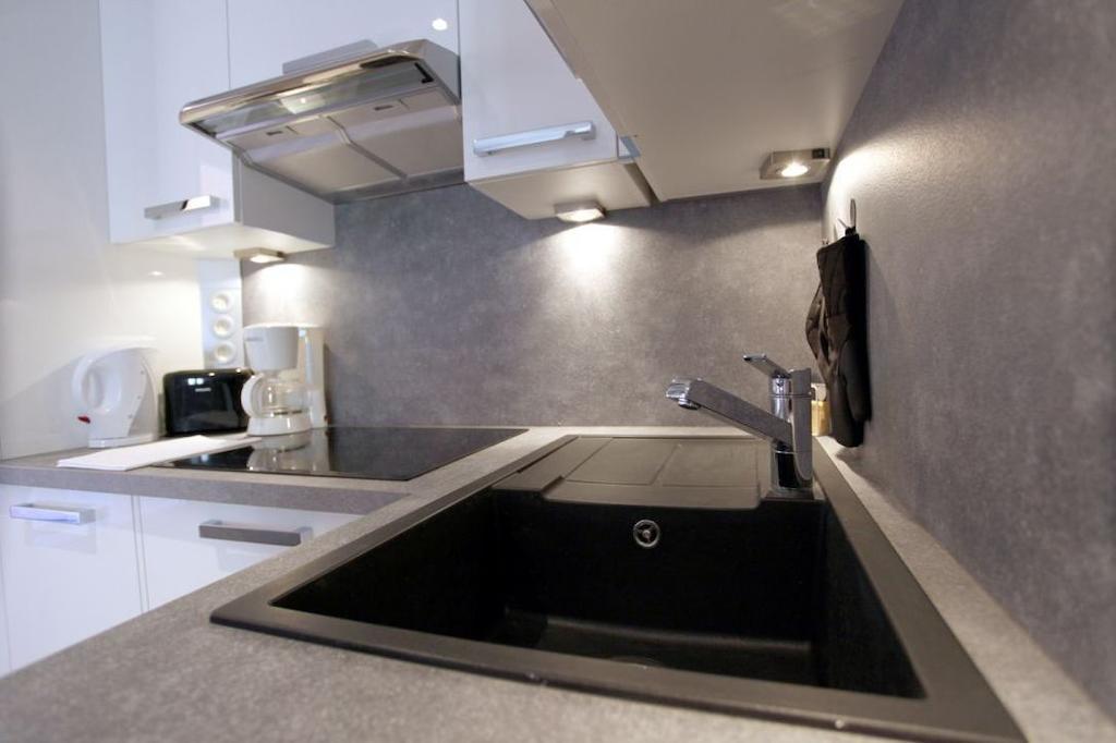 Cannes A 100 Metres Du Palais Et Des Plages Apartment Bilik gambar